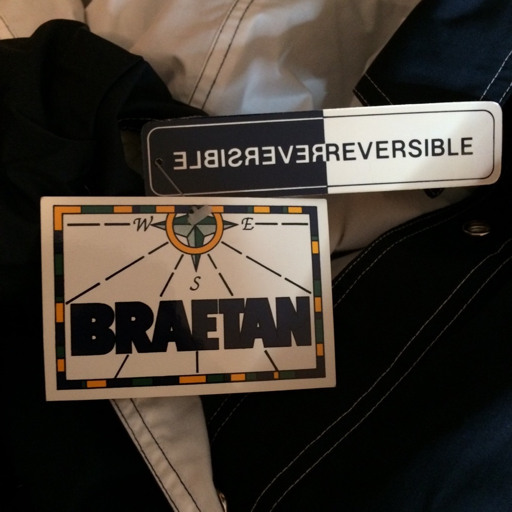 SOLD!! Completely Reversible Braetan Rain Coat Blue/White - Picture 8 of 8